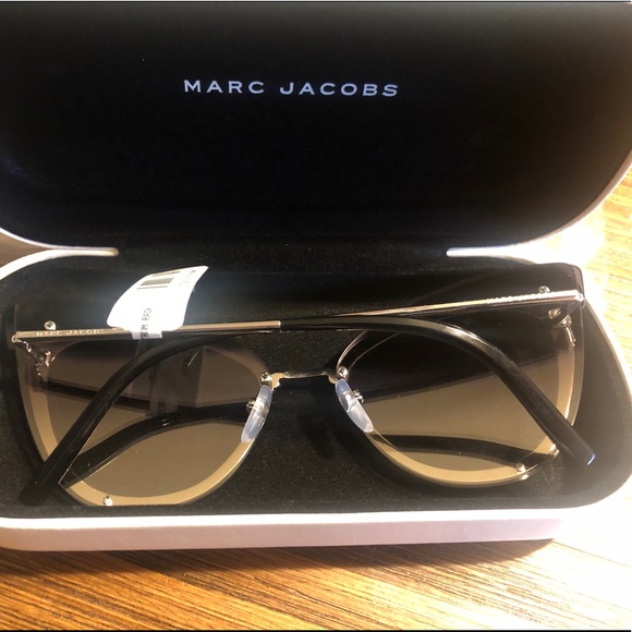 Marc Jacobs Oversize Cat Eye butterfly Sunglasses - Picture 8 of 8